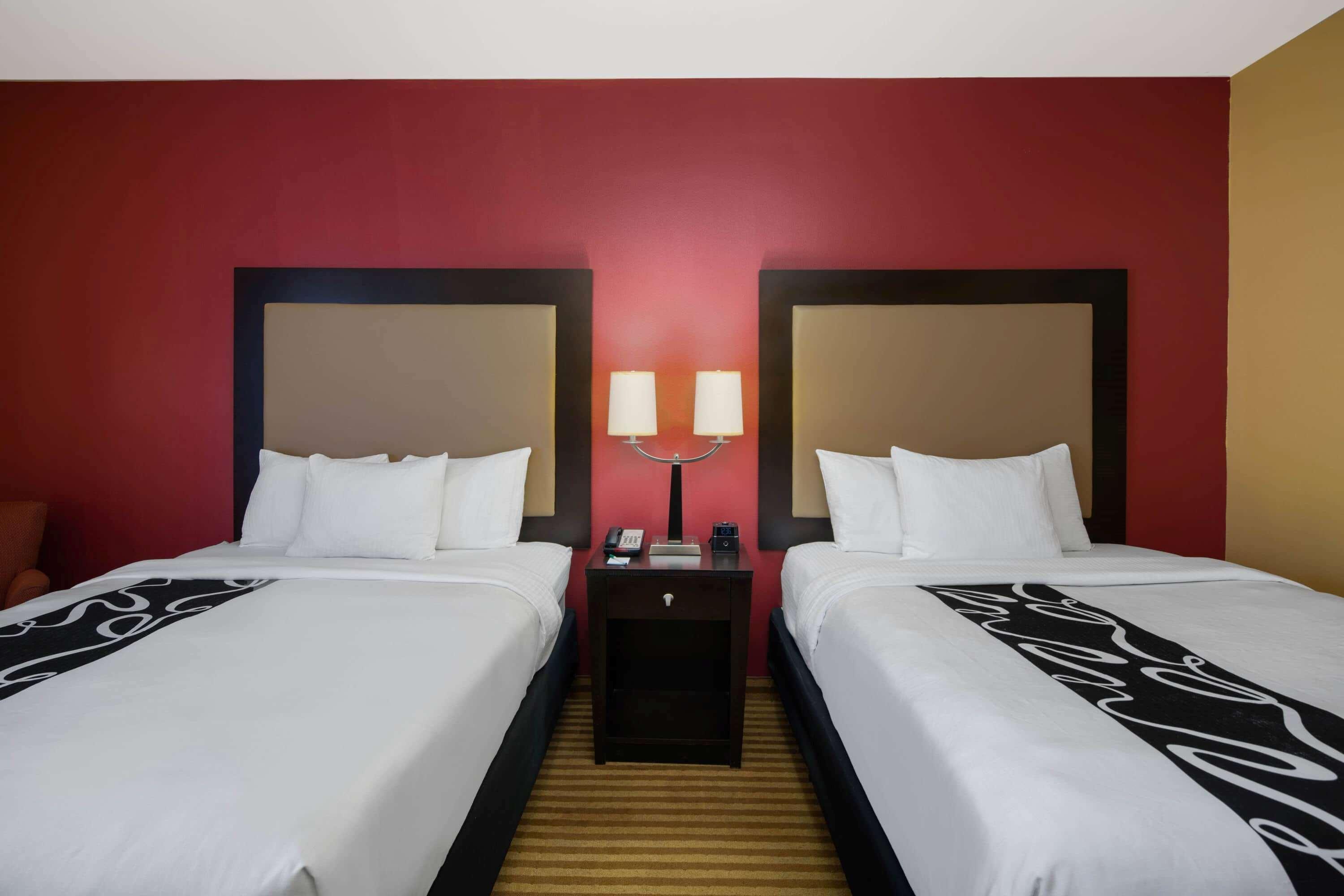 La Quinta By Wyndham Atlanta Union City Exterior photo